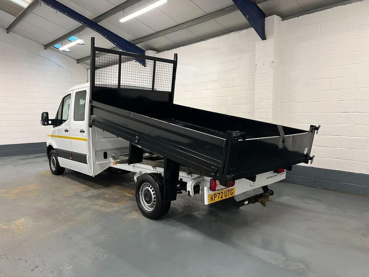 2022 Mercedes-Benz Sprinter Tipper Van - Image 1