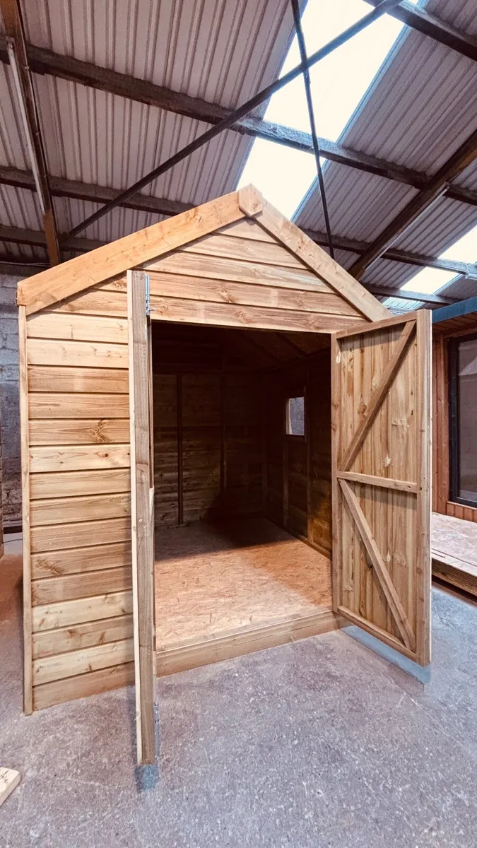 Garden Furniture and decor - Image 2