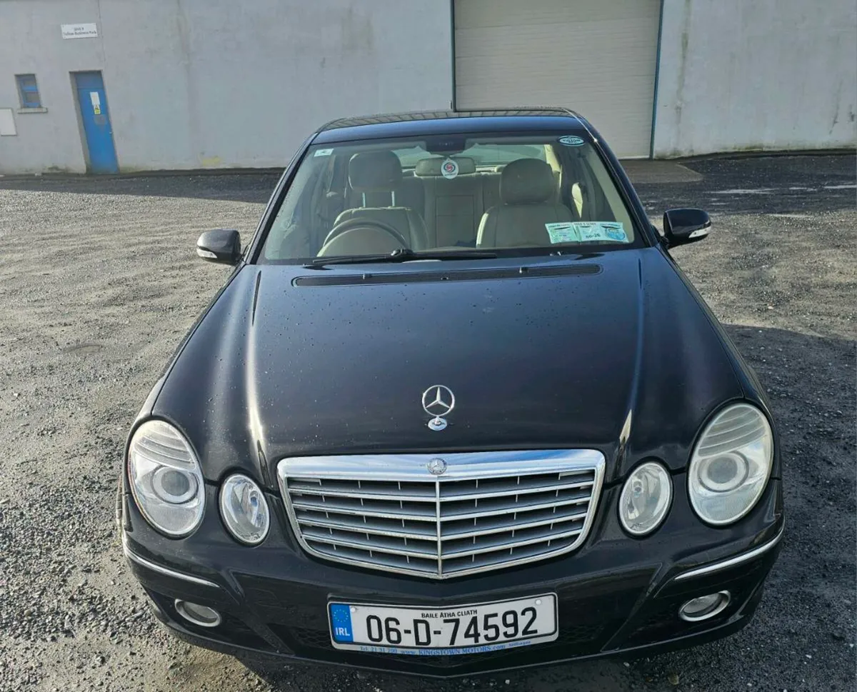Mercedes E200 - Image 1