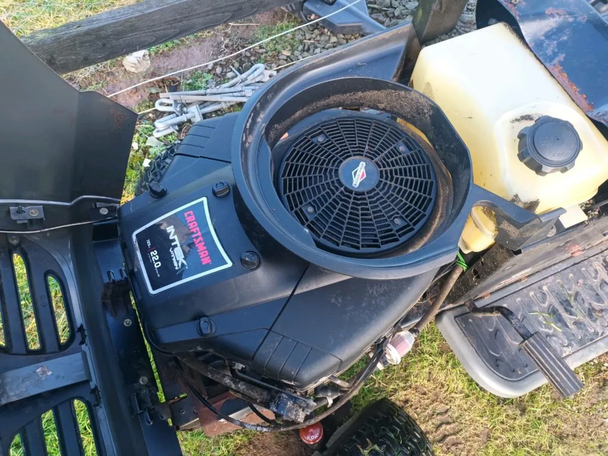 Lawnmower ride on - Image 2