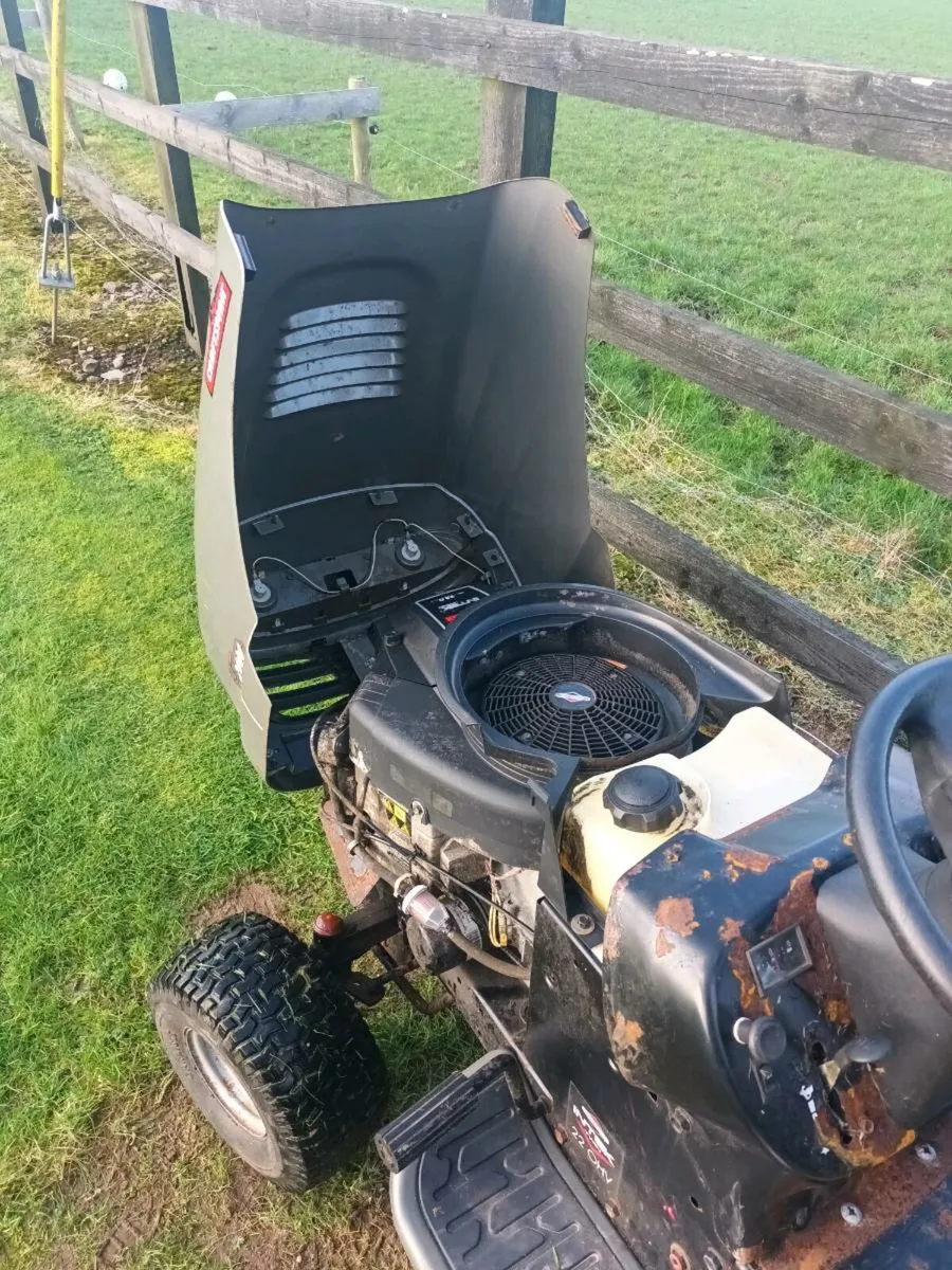 Lawnmower ride on - Image 3