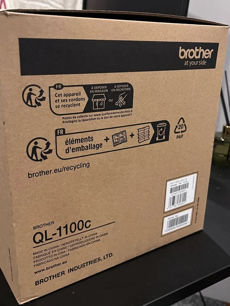 BROTHER QL-1100 PROFESSIONAL LABEL PRINTER - Image 4