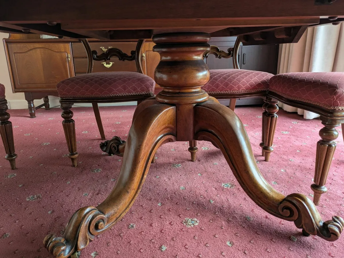 Antique table and chairs - Image 3