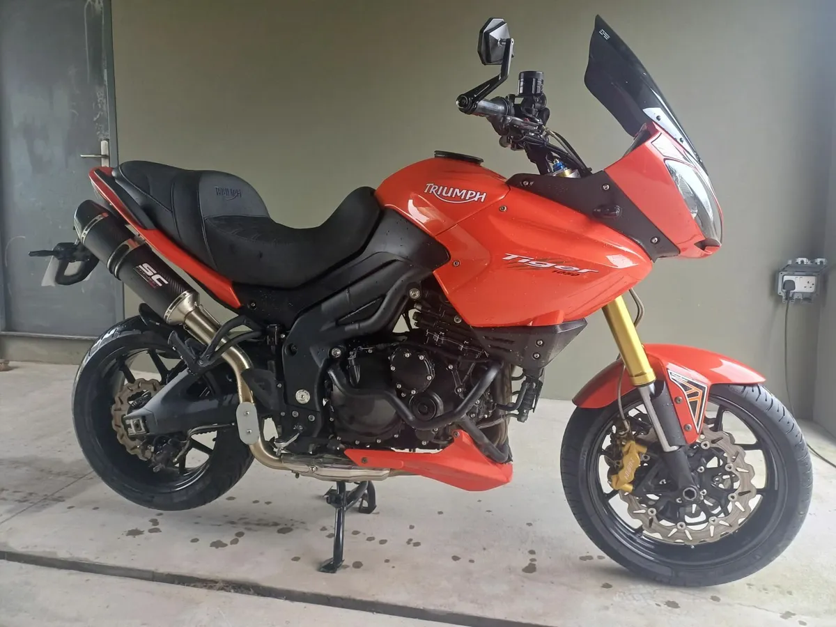 Triumph Other 2012 - Image 1