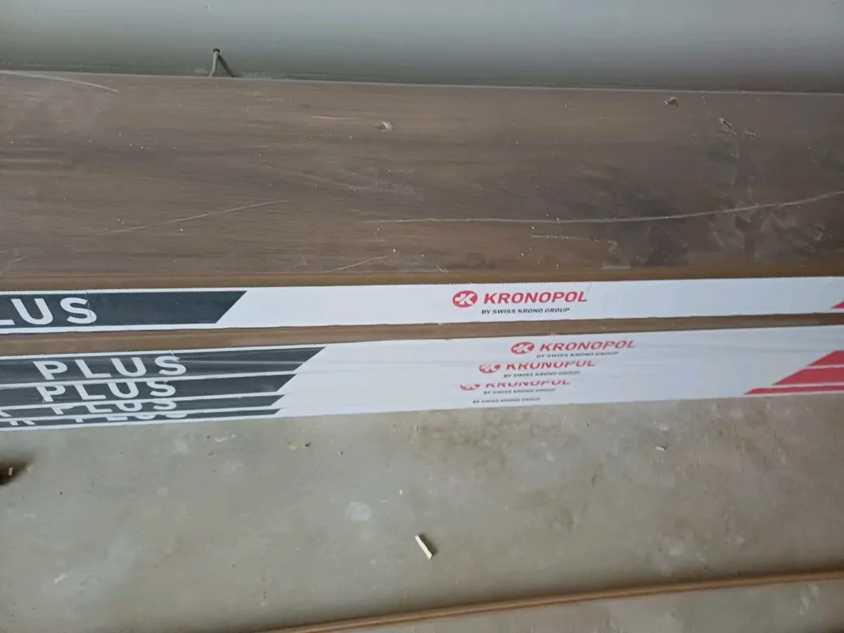 Krono king floor plus wide plank westminster oak - Image 3