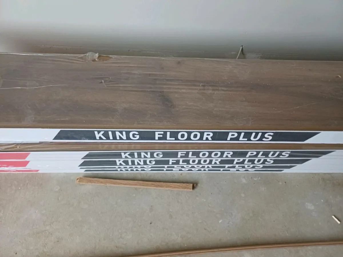 Krono king floor plus wide plank westminster oak - Image 4