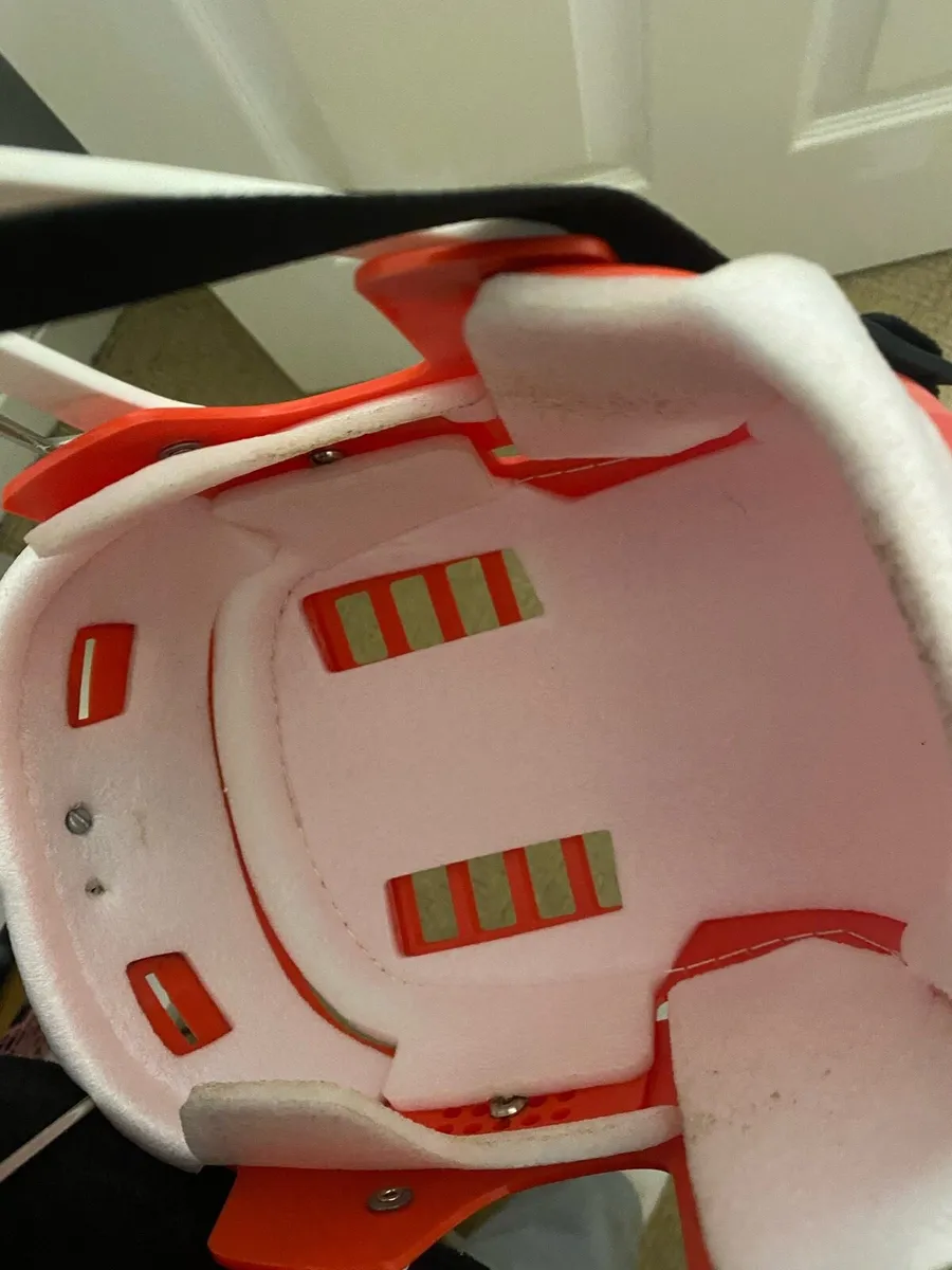 Hurling helmet - Image 2