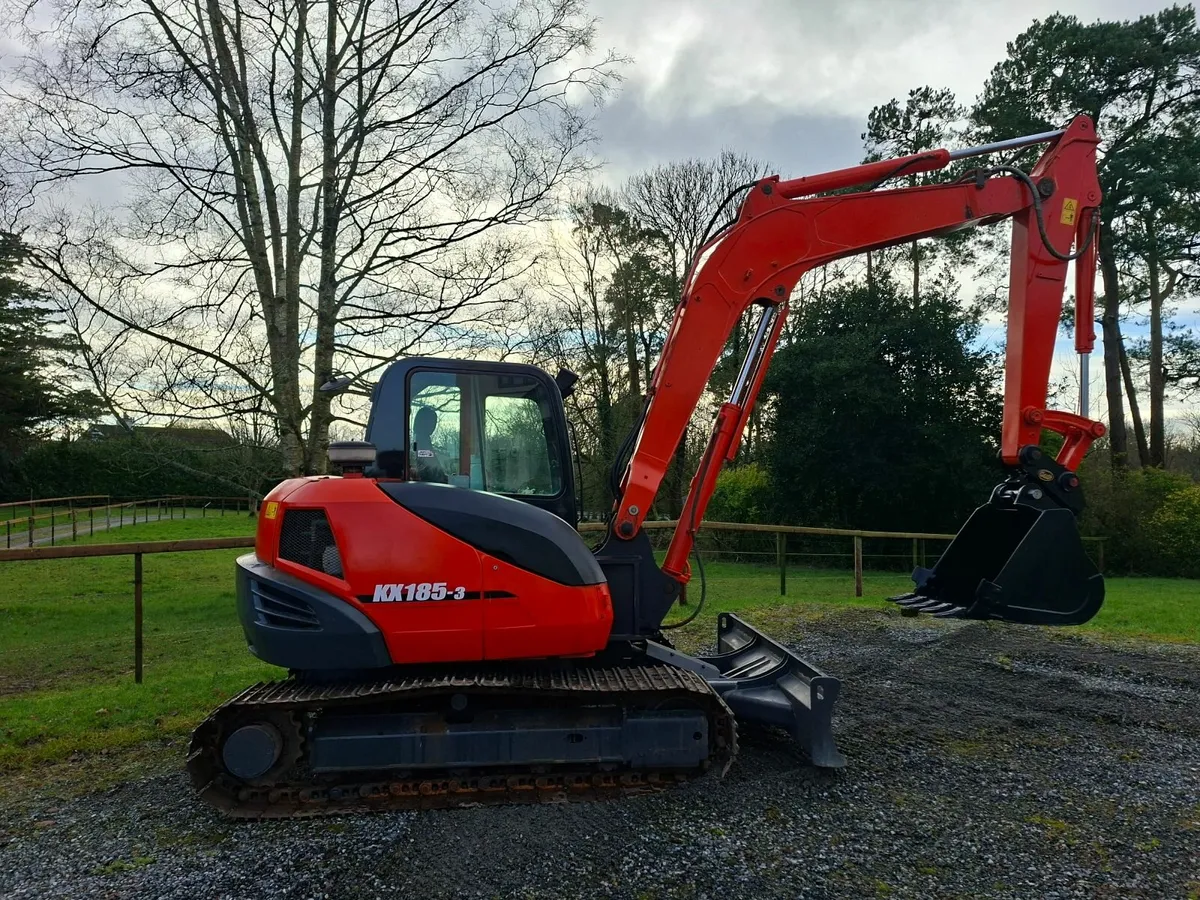2015 kubota 8 ton Mini Digger - Image 1