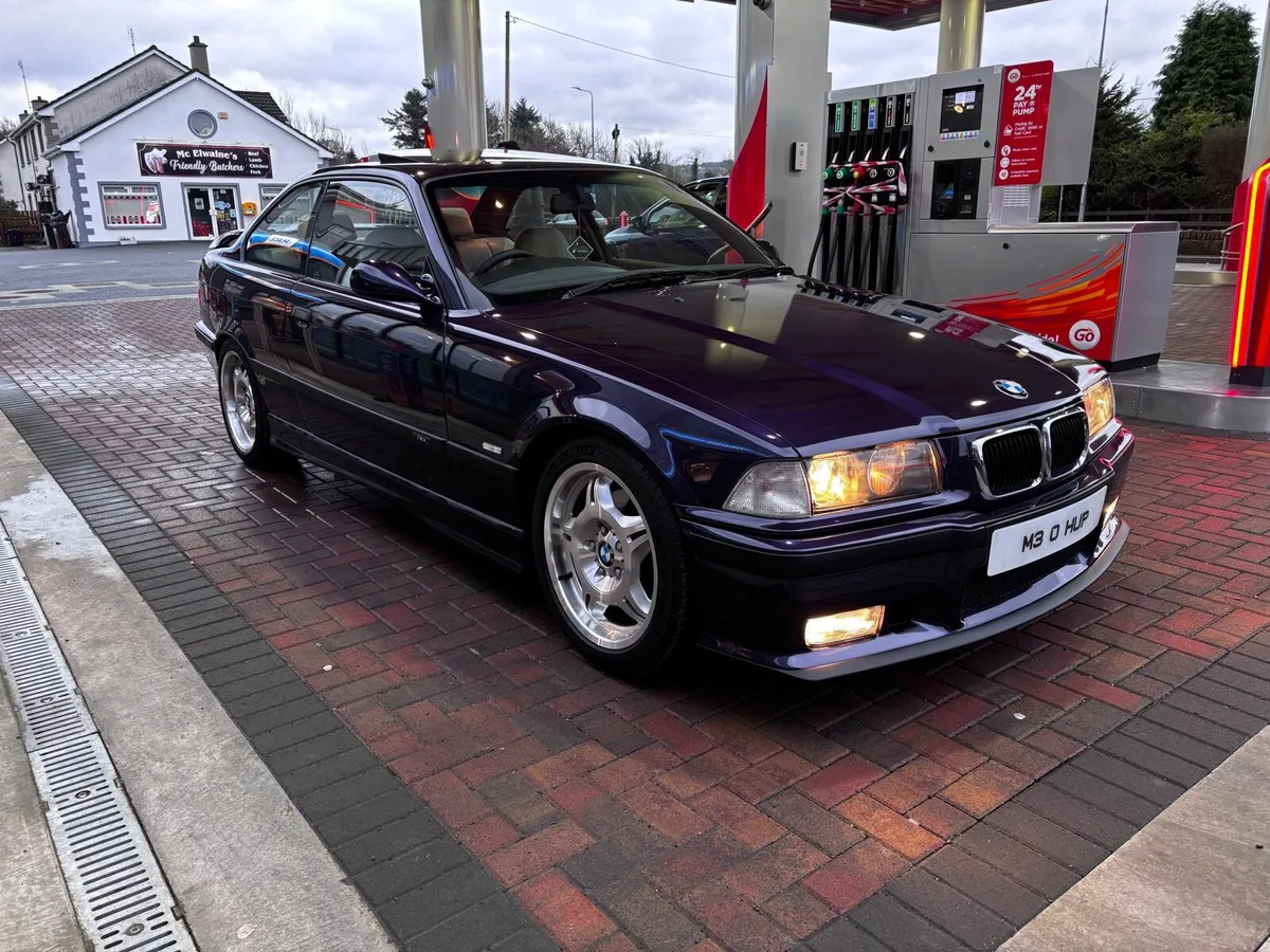 BMW M3 EVO - Image 2