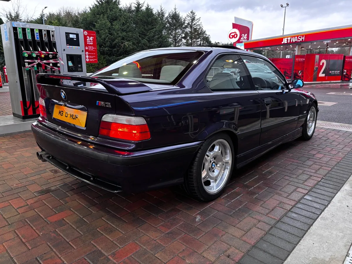 BMW M3 EVO - Image 3