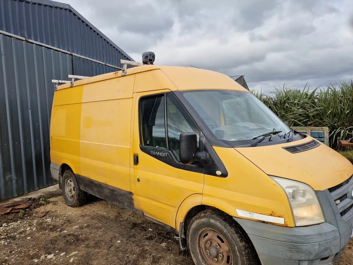 Ford Transit 2009 - Image 1