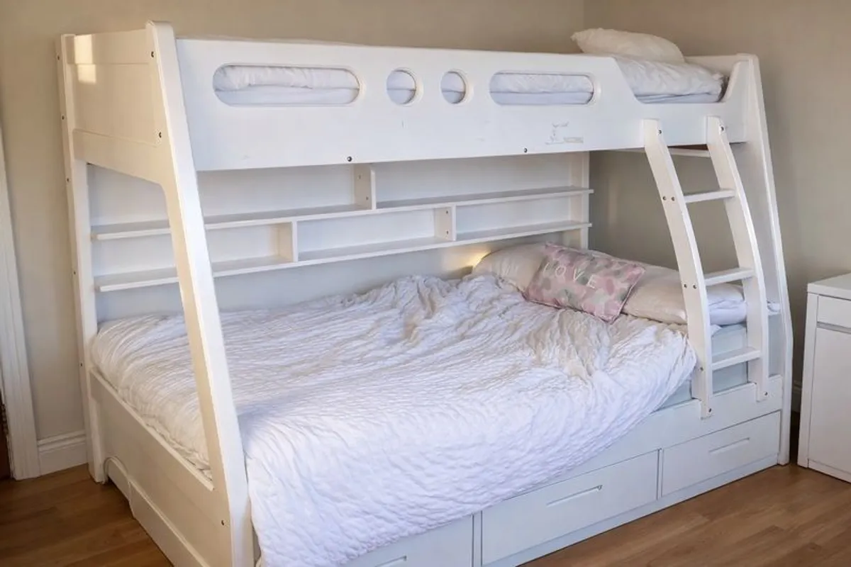 Triple Bunk Bed - Image 1