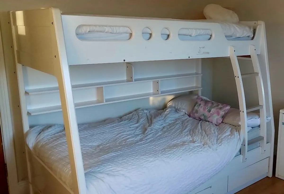 Triple Bunk Bed - Image 2