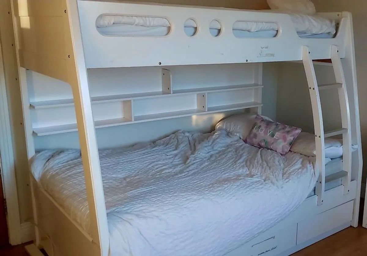 Triple Bunk Bed - Image 3