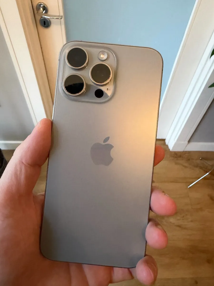 Iphone 15ProMax 256GB Natural Titanium - Image 1