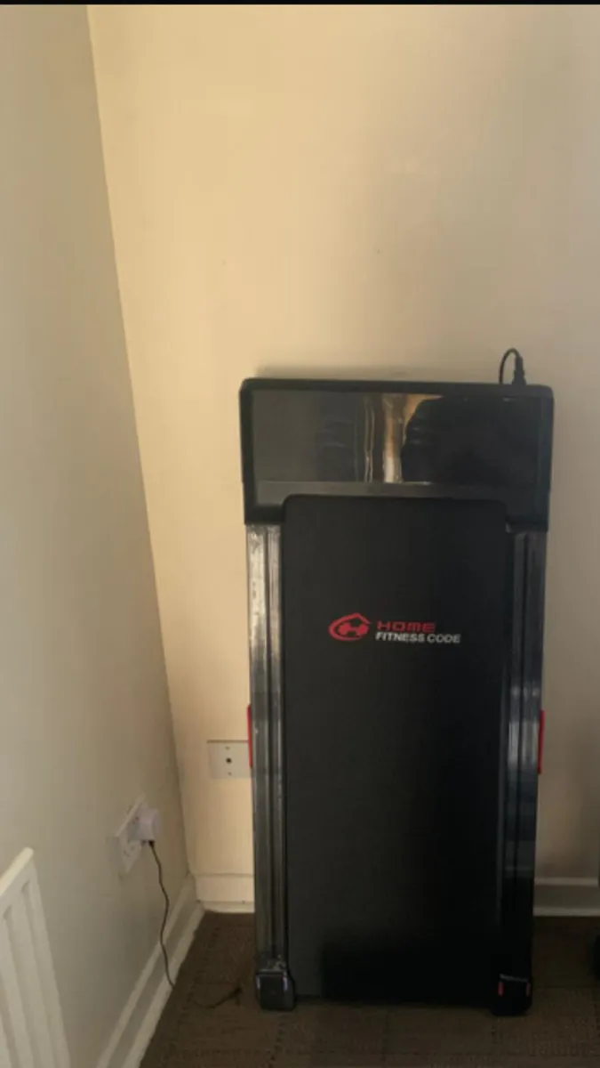 Treadmill - Image 2
