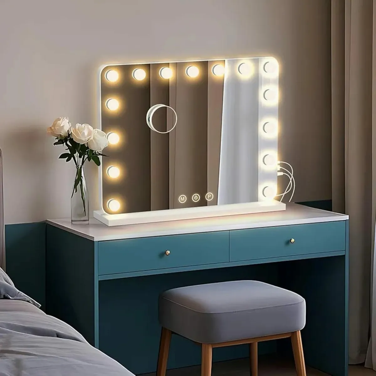 Hollywood Vanity Mirror for Makeup: 58x48 cm - 3 C - Image 1