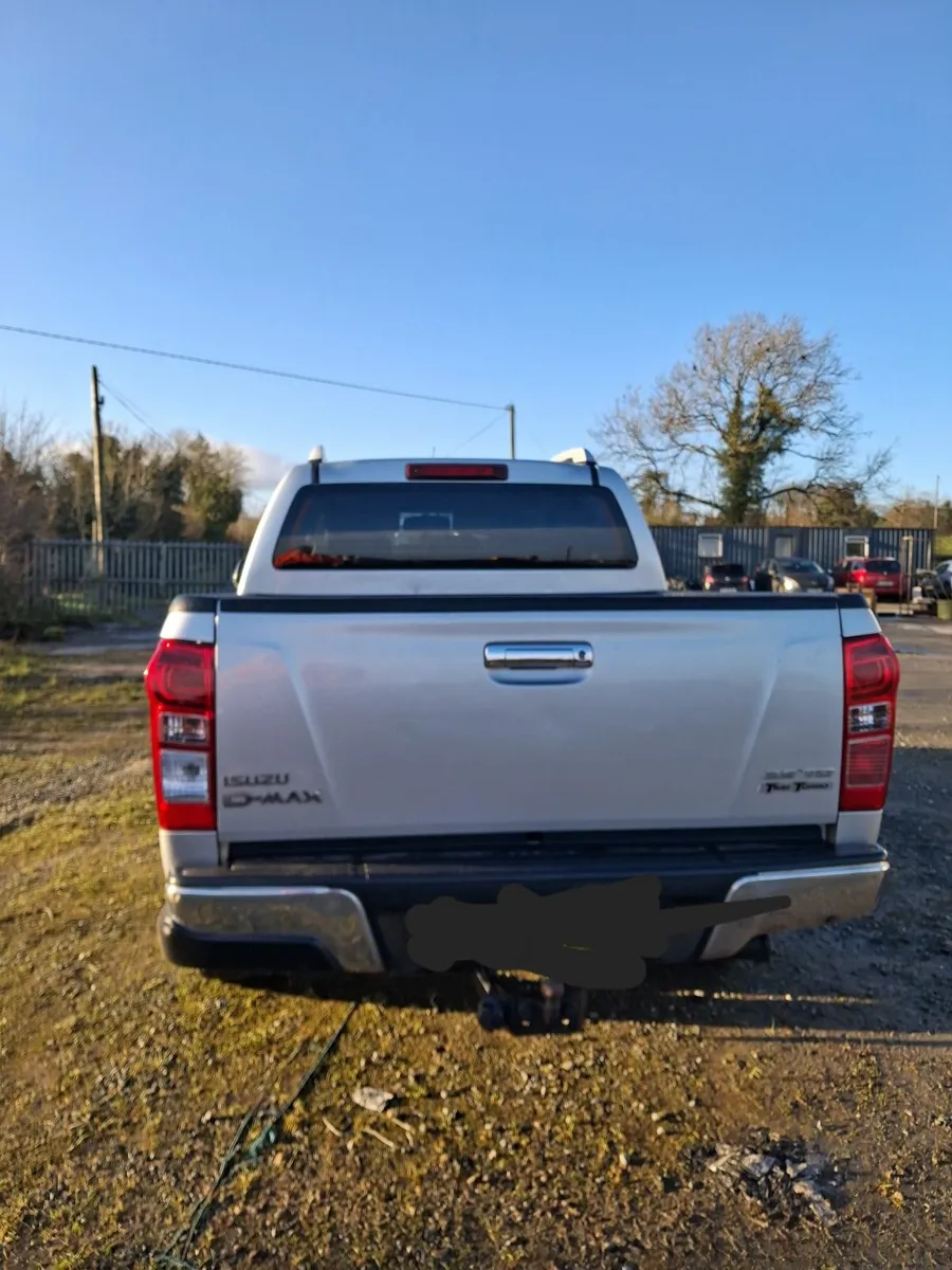 2016 Isuzu D-Max - Image 4