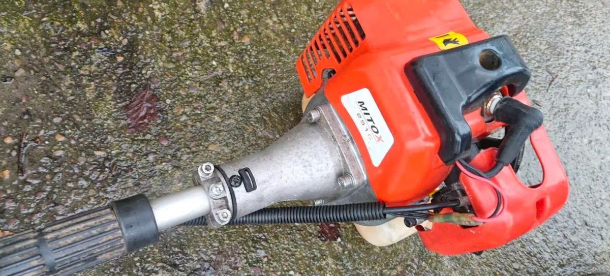 Grass trimmer - Image 3