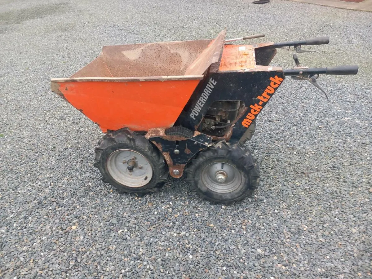 Muck truck - Image 1