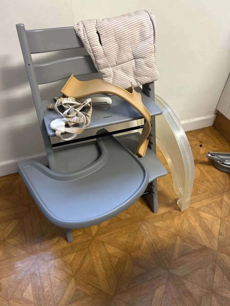 Tripp Trapp chair, harness, tray and play tray - Image 1