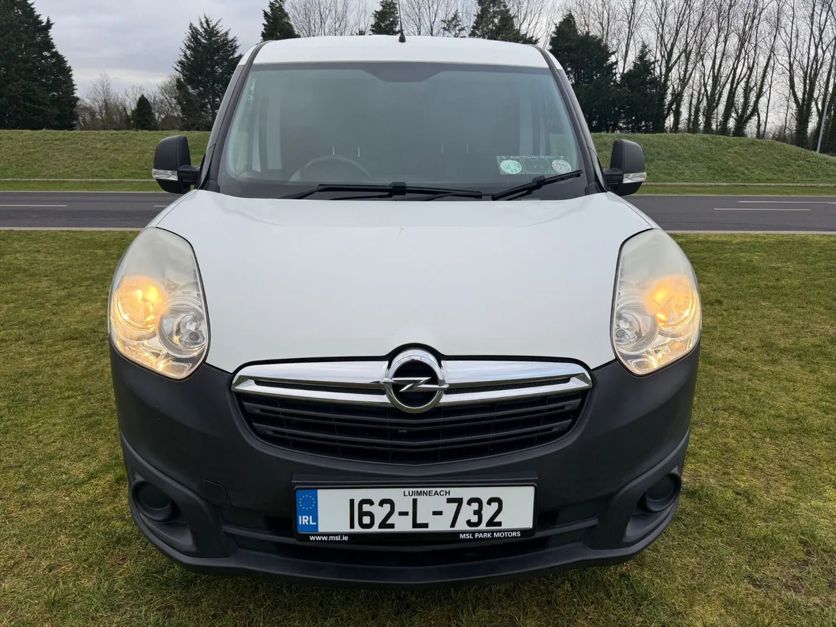 66K MILES TWO OWNER IRISH VAN - Image 2