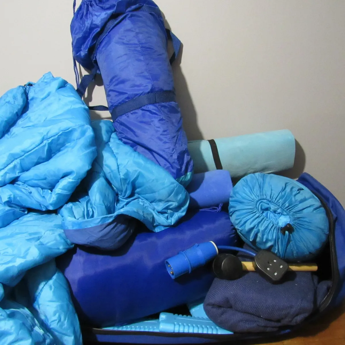 Camping & Fishing Job Lot - Image 2