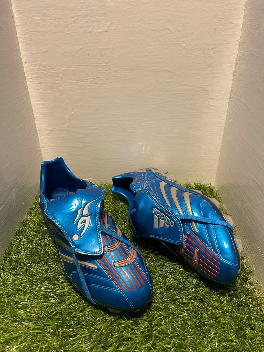 Adidas Predator Absolute FG Football Boots UK 8.5 - Image 1