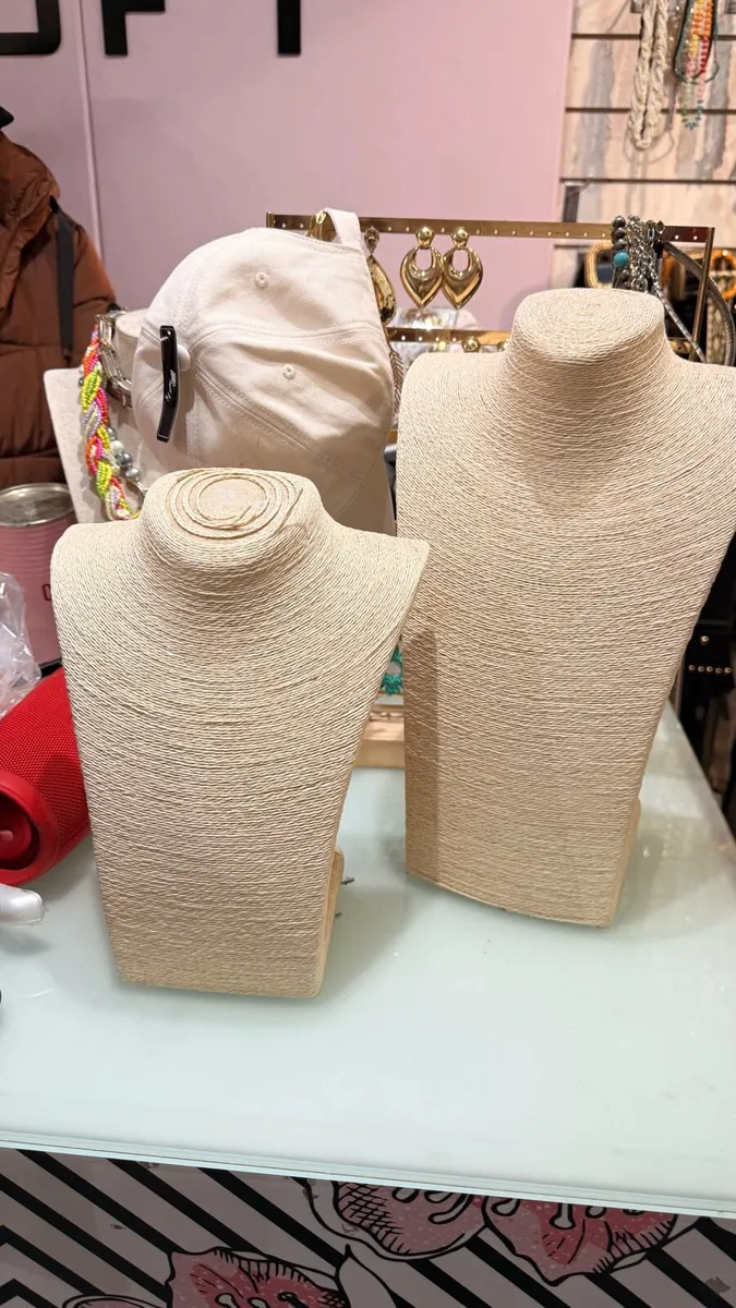 Clothes rails and tailors dummy - Image 3