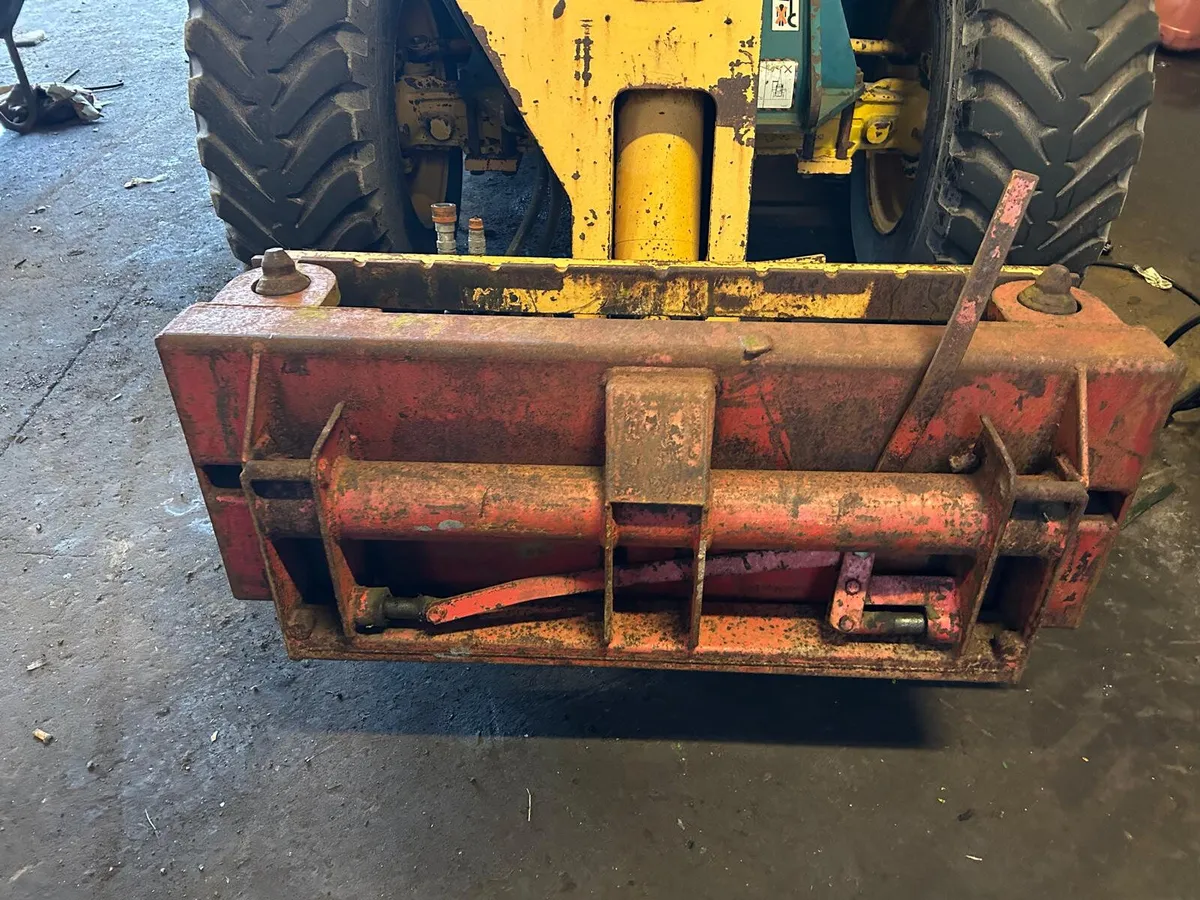 Pin & Cone Adaptor To Suit Tanco Loader Attachment - Image 2