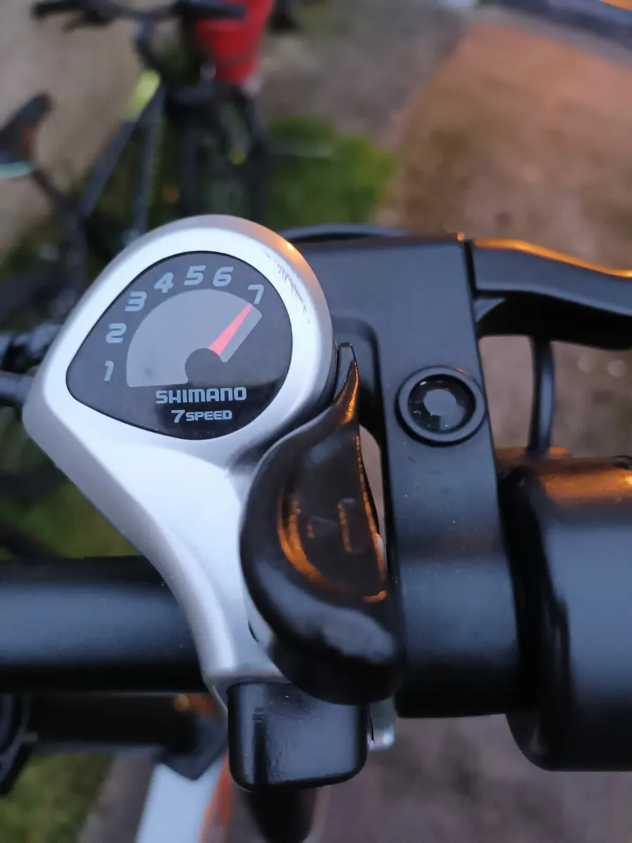 Electric bike - Image 4