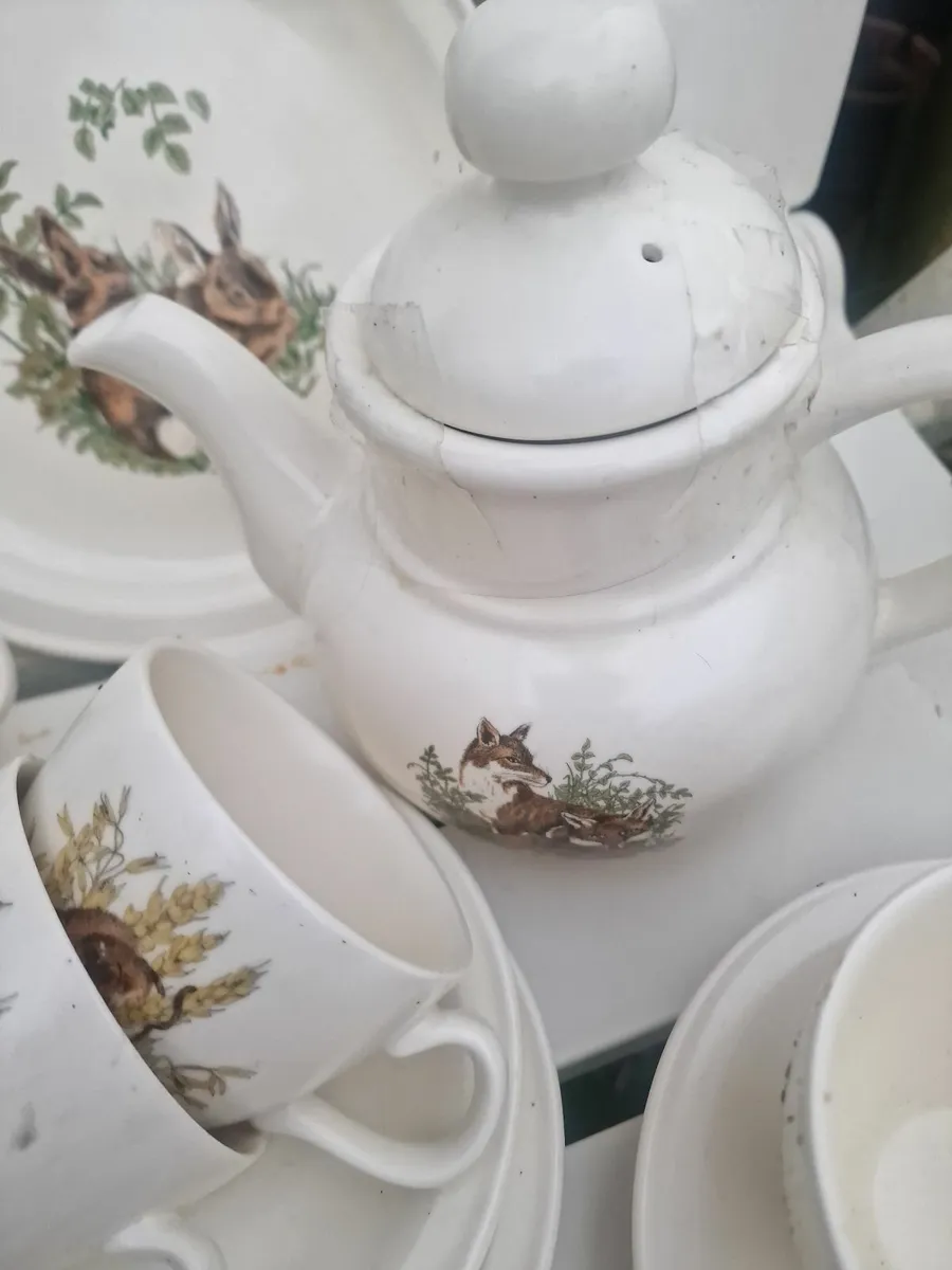 Carrigline pottery. - Image 3