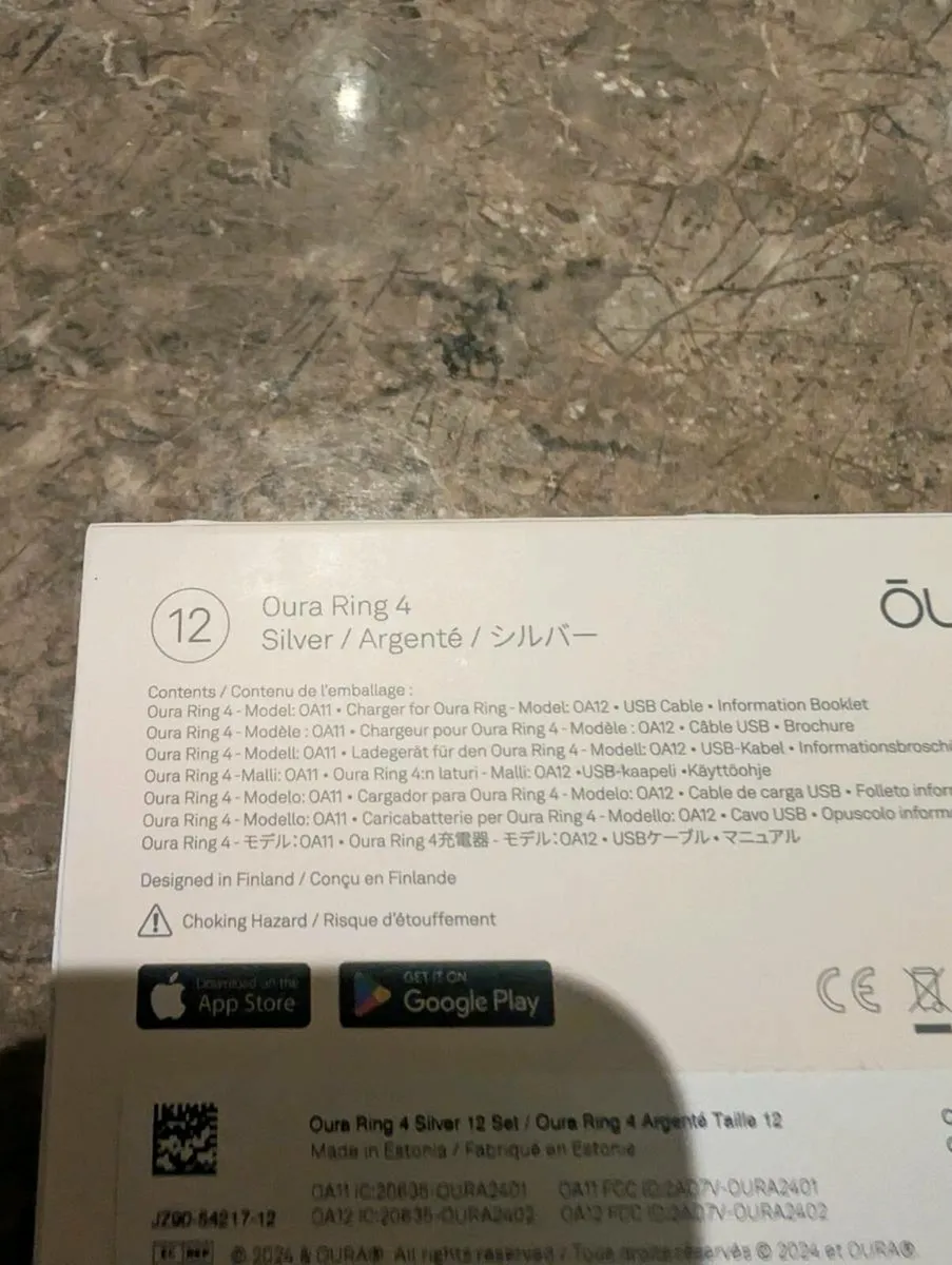 Oura ring 4 size 12 - Image 3