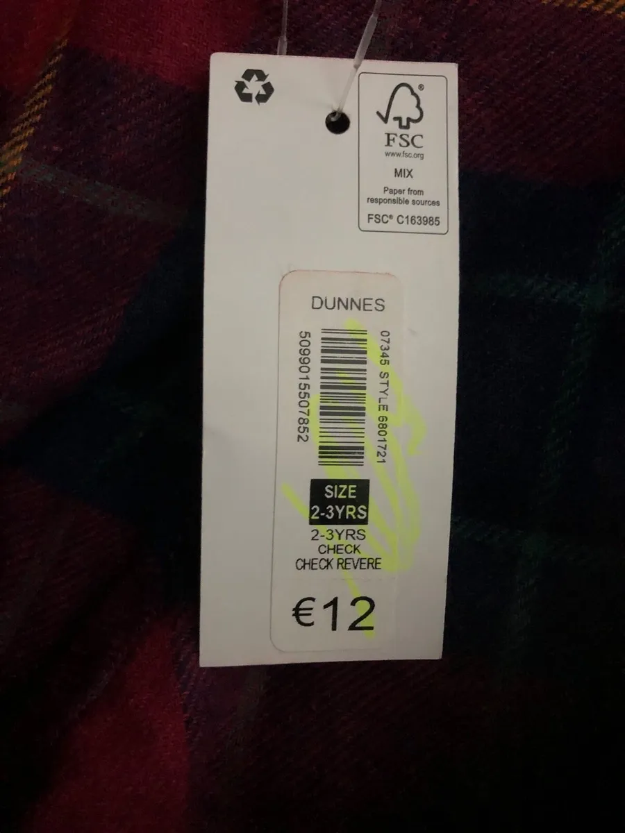 Boys BNWT Pjs 2/3 yrs €6 - Image 3