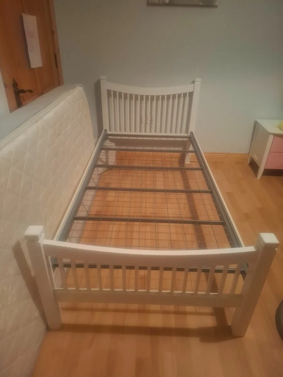 Single Bed - Image 1