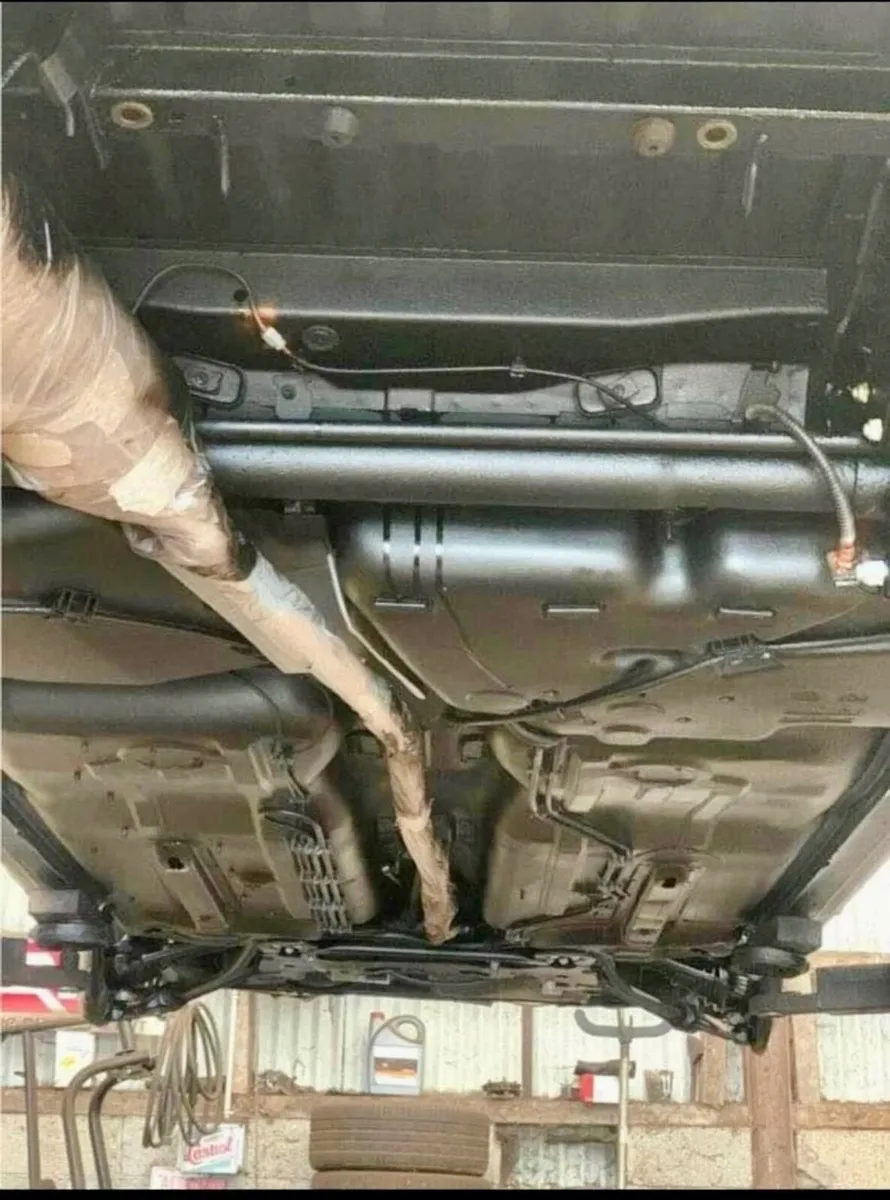 VERY RARE 1992 PEUGEOT 309 1.9 GLD-LOW MILEAGE - Image 3