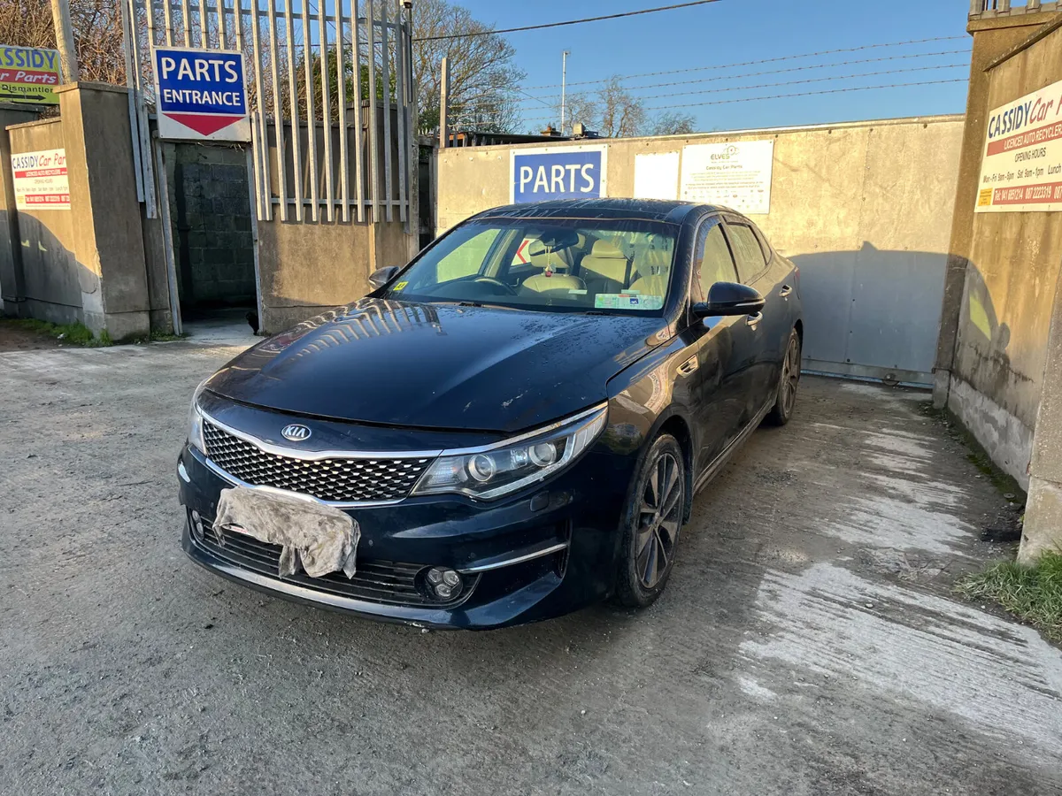 For Parts 2017 Kia Optima auto 1.7 diesel - Image 3