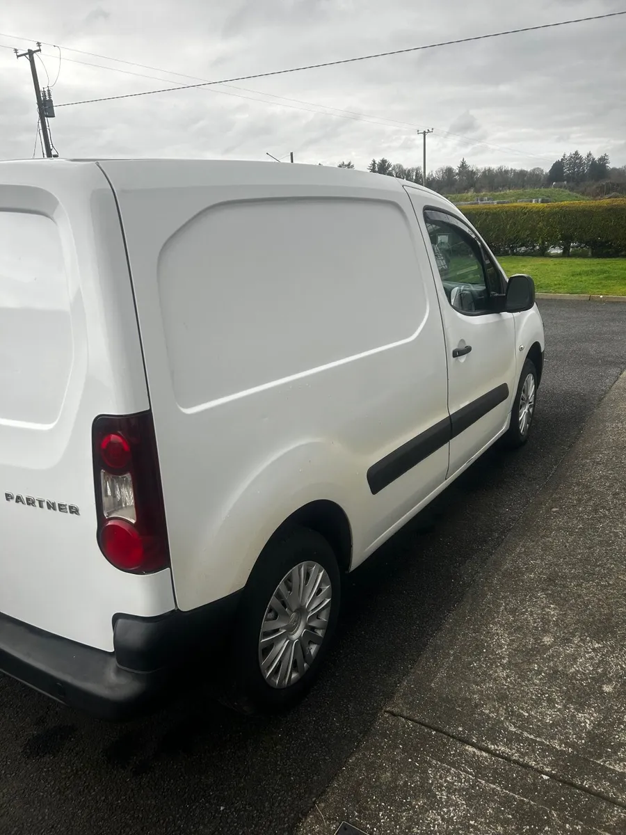 Peugeot Partner 2017 - Image 2