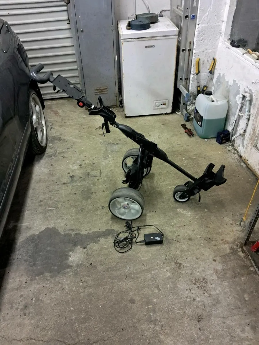 MoCad golf trolley - Image 1