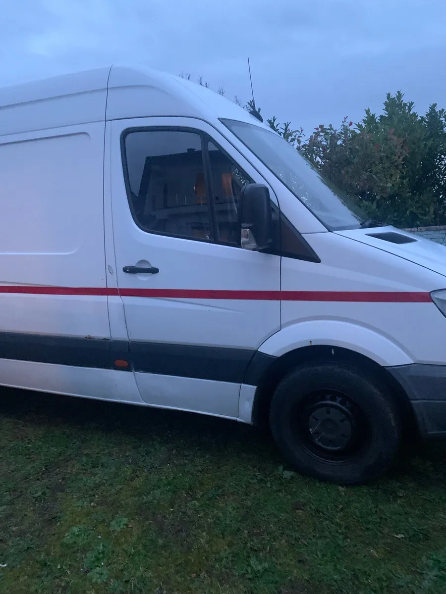 Mercedes sprinter - Image 1