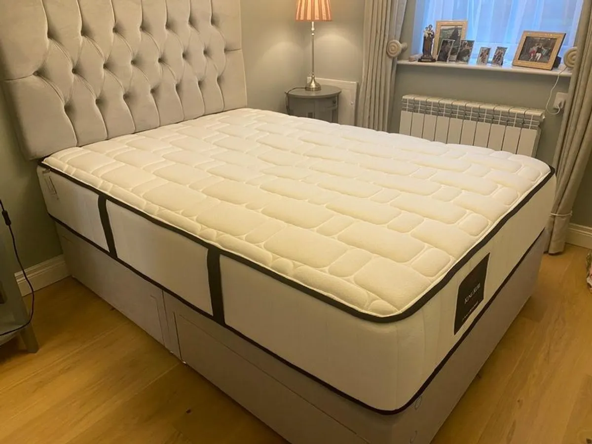 Beautiful Double Bed & King Koil Mattress - Image 1