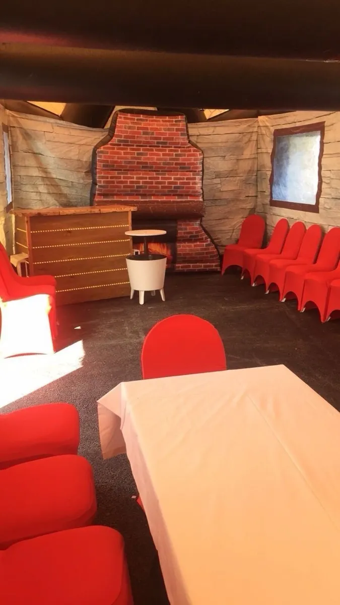 Inflatable Pub - Image 4