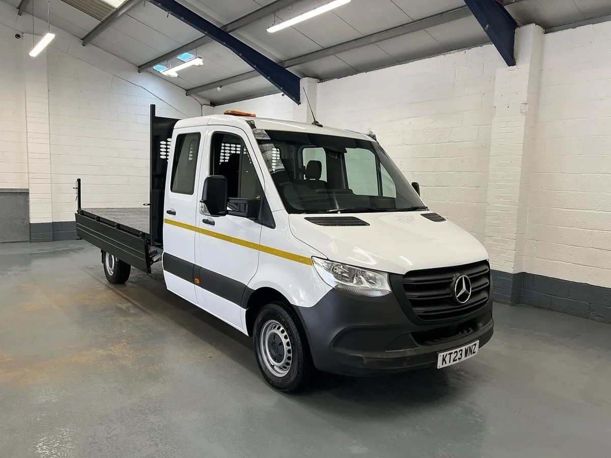 2023 Mercedes-Benz Sprinter Tipper Van - Image 3