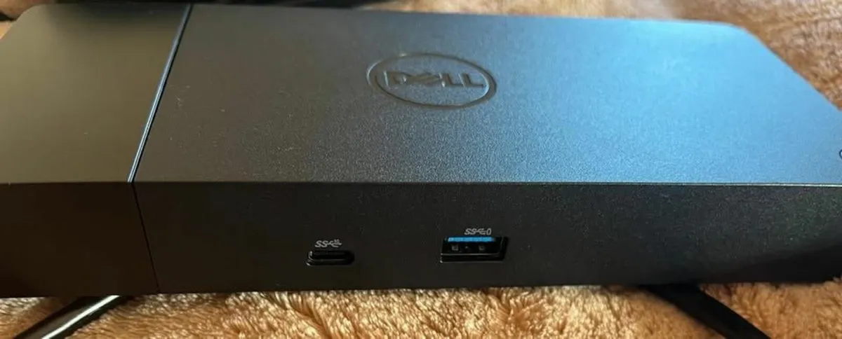 Docking Station (Dell WD19 / K20A) - Image 1
