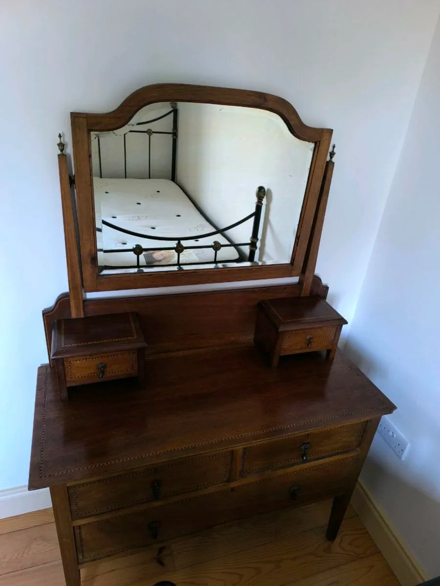 Antique Dress Table – Perfect for Decoration - Image 1