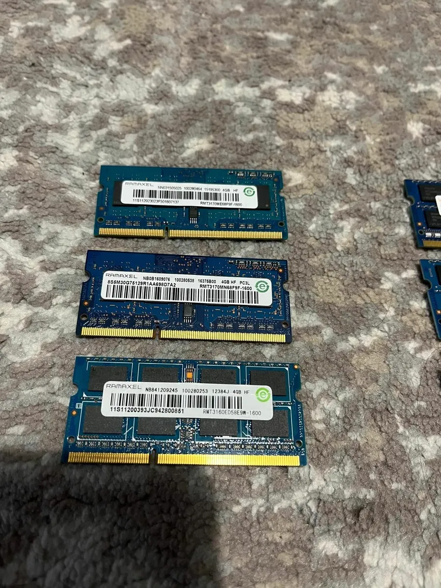 Lot of 22 RAM, DDR3 4GB (12800S, 10600S) - Image 1