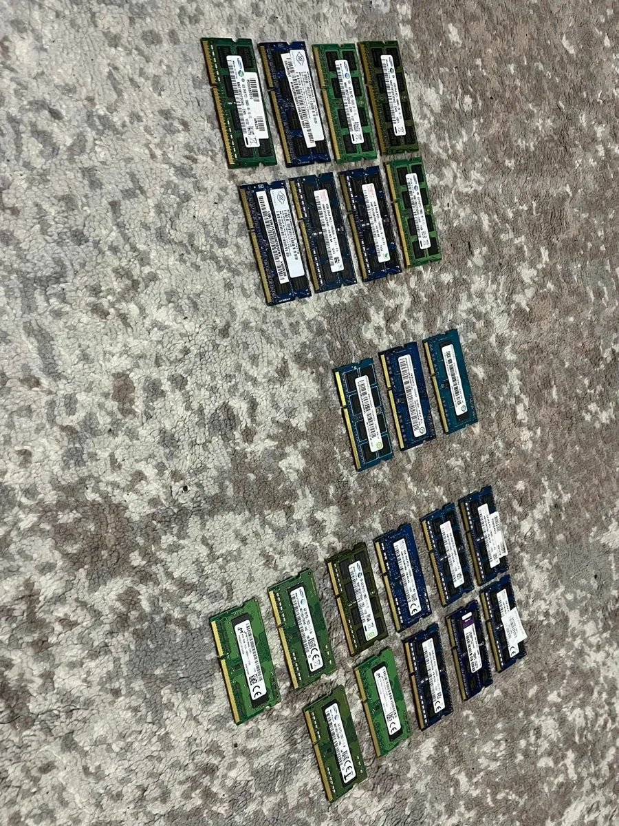 Lot of 22 RAM, DDR3 4GB (12800S, 10600S) - Image 2