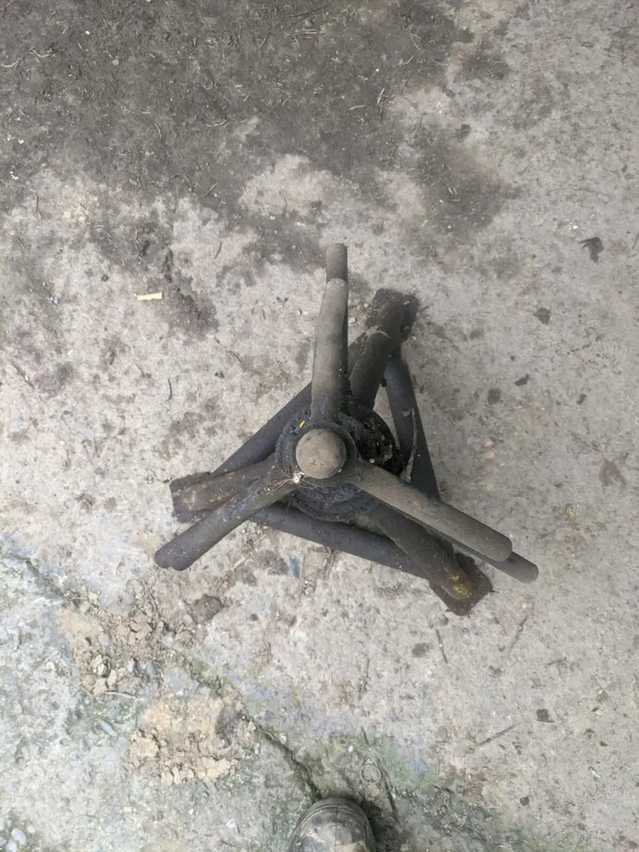 Screw Jack Stand - Image 3