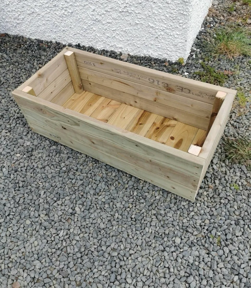 Planter box - Image 1