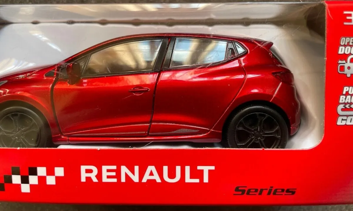 Renault Clio RS model, Die cast. Free Post - Image 3